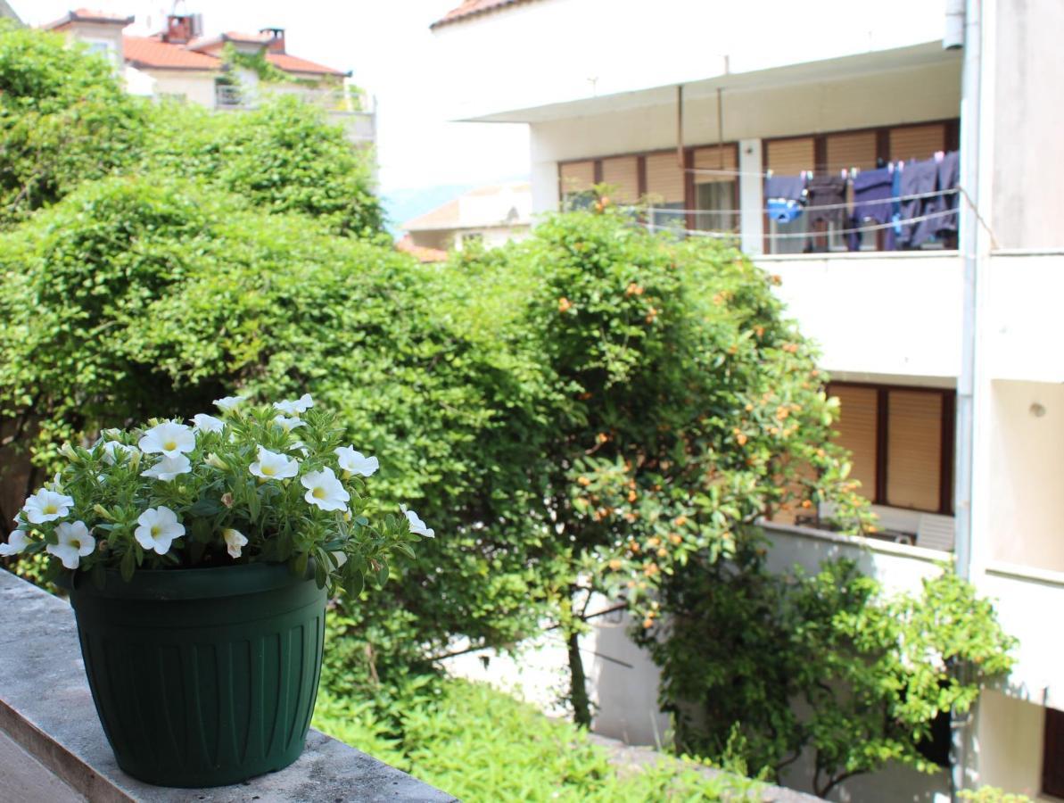 Misho Apartment With Terrace Split Buitenkant foto